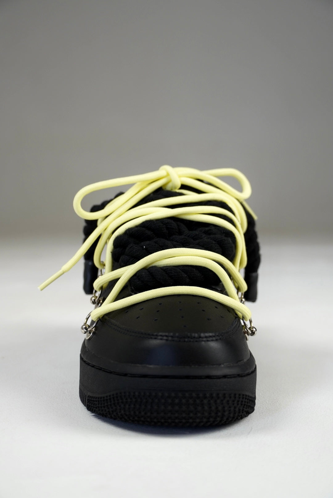 AF1 Black Off-White Laces (Glow)