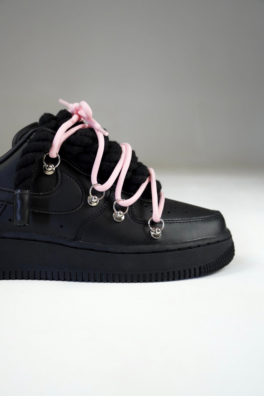 AF1 Black Off-White Laces (Rosa)